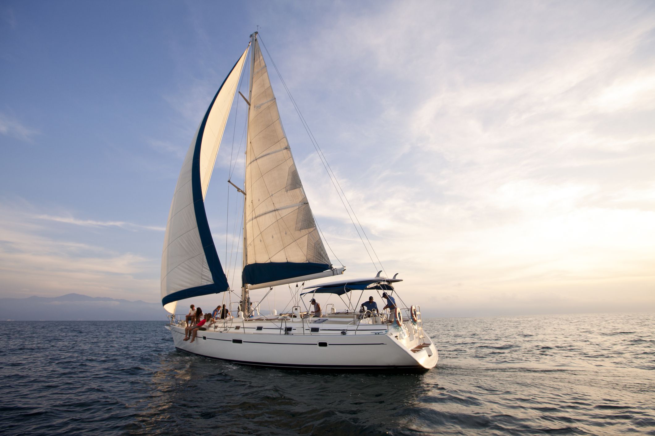 Tips for Docking a Sailboat