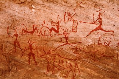 Libya Sahara Tadrart Acacus Cave Art On Sandstone Wall Sb10068596jg 001 57458b195f9b58723d281e64 