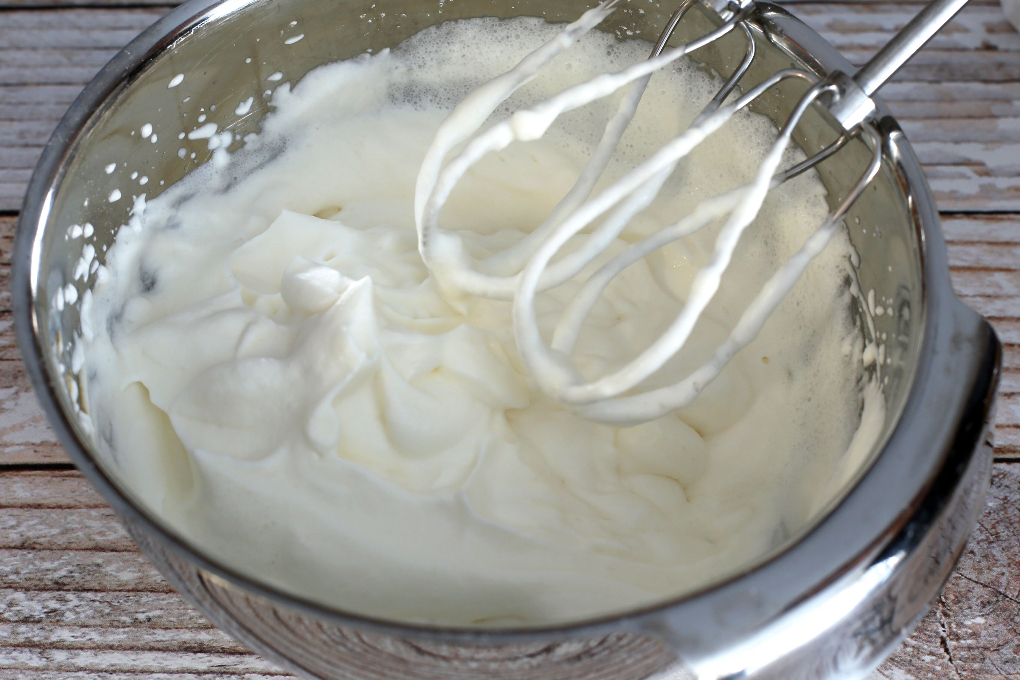 Kết quả hình ảnh cho whipped cream