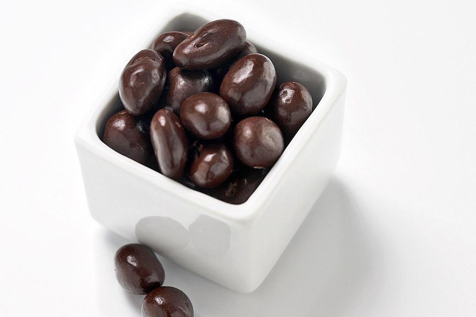 ChocolateCovered Raisins Recipe