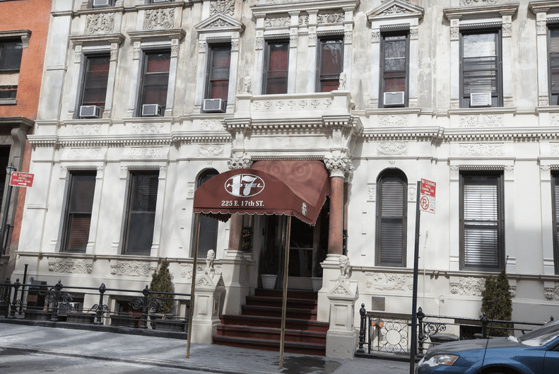 The 9 Best Budget Manhattan Hotels of 2018