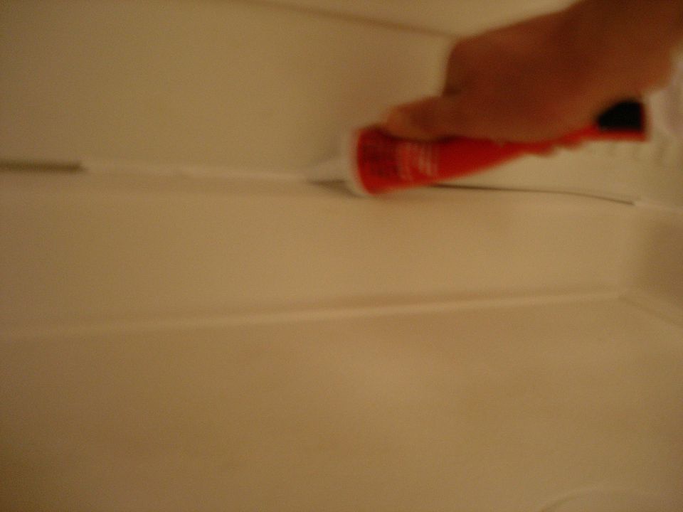 Caulking a Shower Stall or Tub Surround