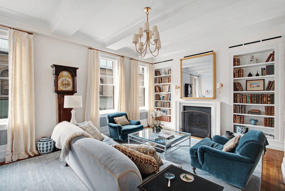 23 Traditional Living Rooms