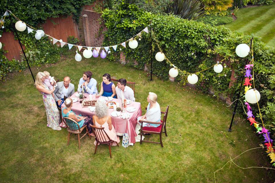 Throw an Inexpensive Outdoor Party