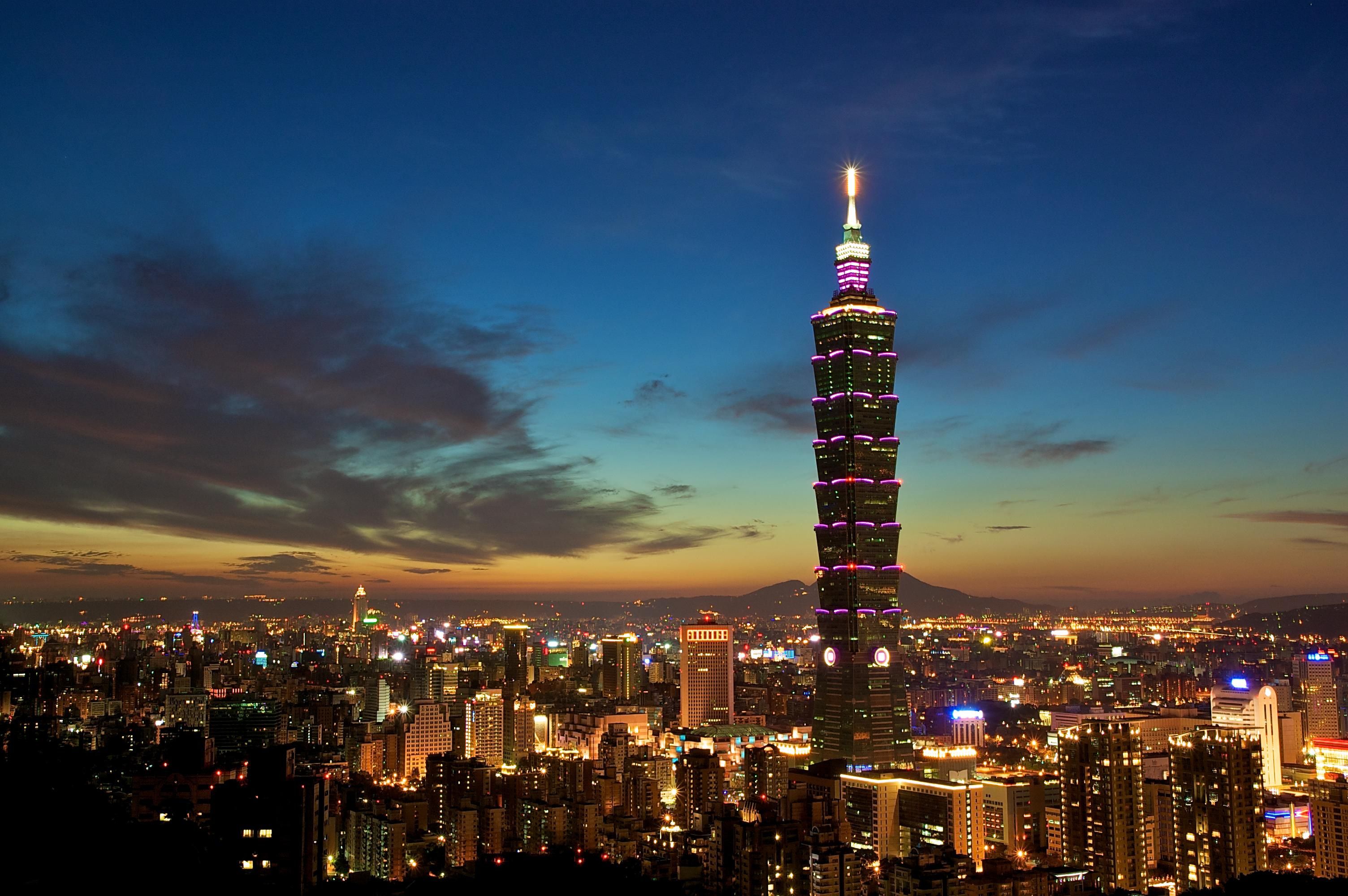 3 Taipei 101 Taiwan The Taipei 101 Is A Landmark Supertall Skyscraper In Xinyi District Taipei Taiwan The Building Was Official Taipei 101 Taipei Tower