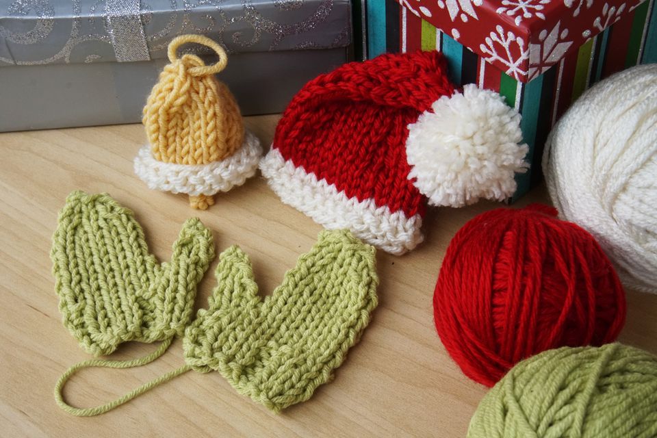 Free Knitting Patterns for Christmas Ornaments