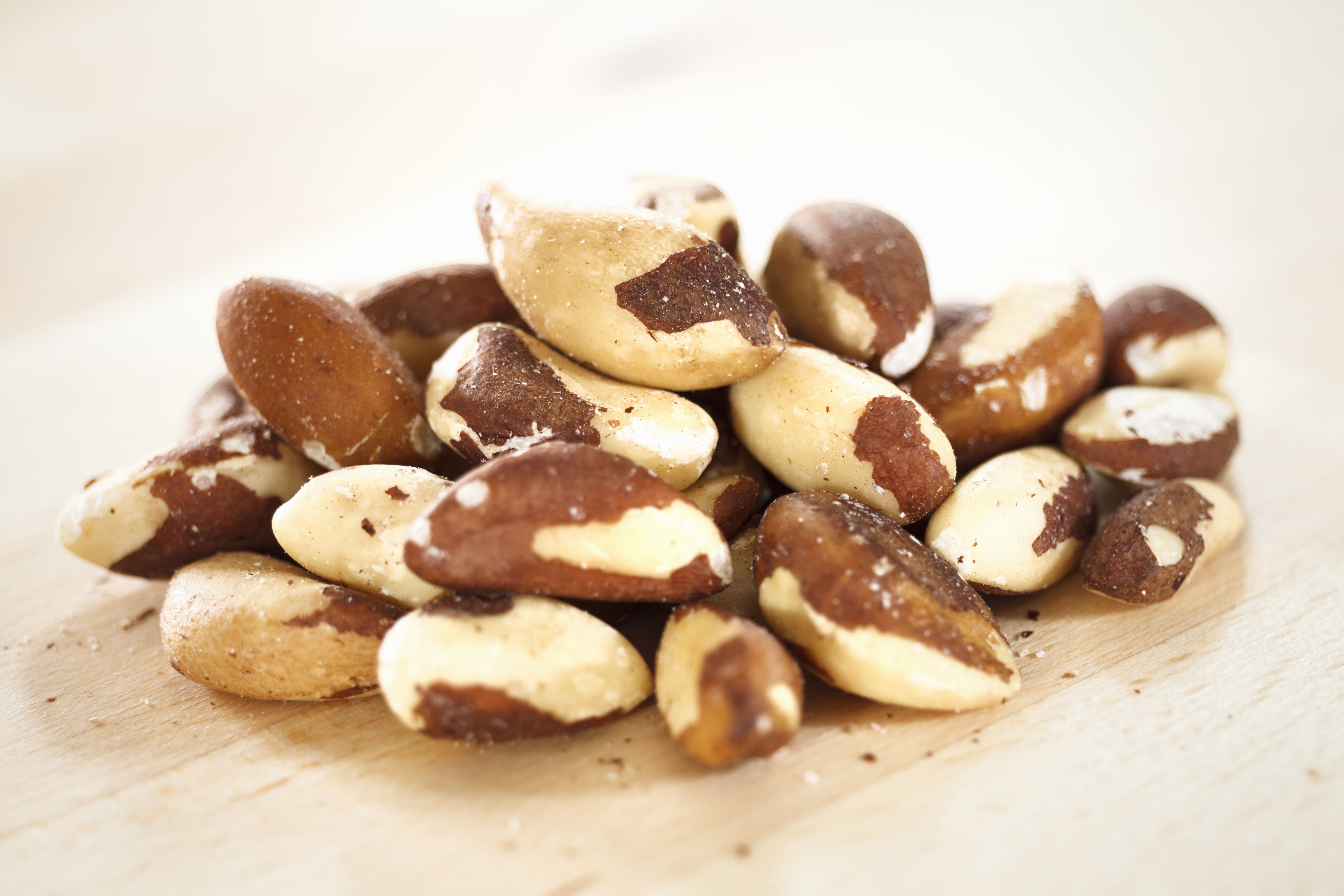 brazil-nut-nutrition-facts-calories-and-health-benefits