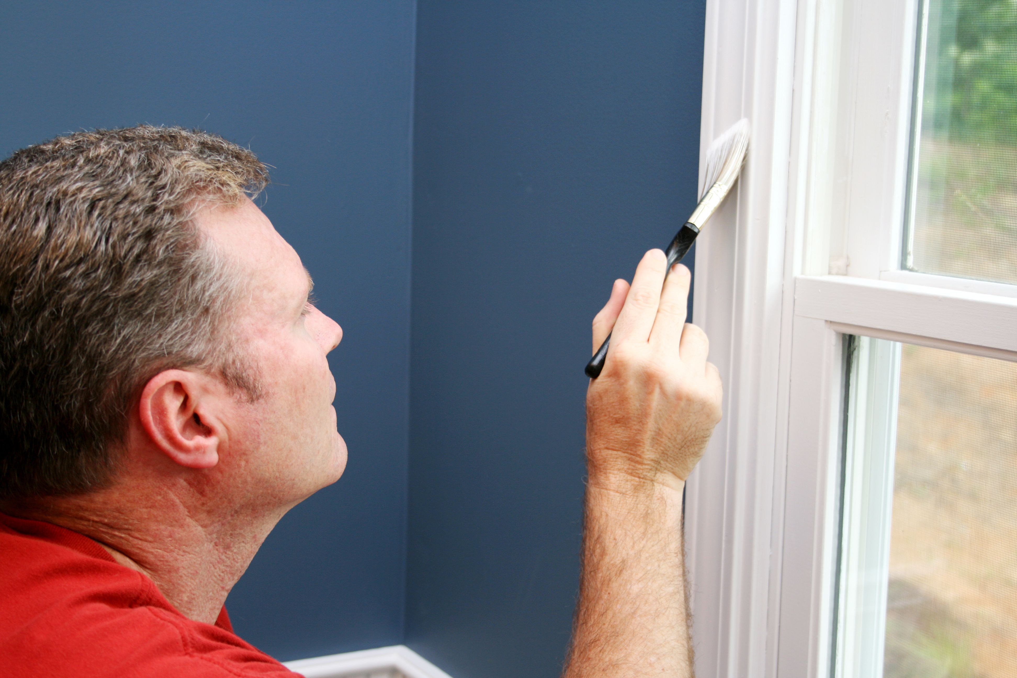 Best Trim Paint to Use for Windows, Doors, and Baseboards