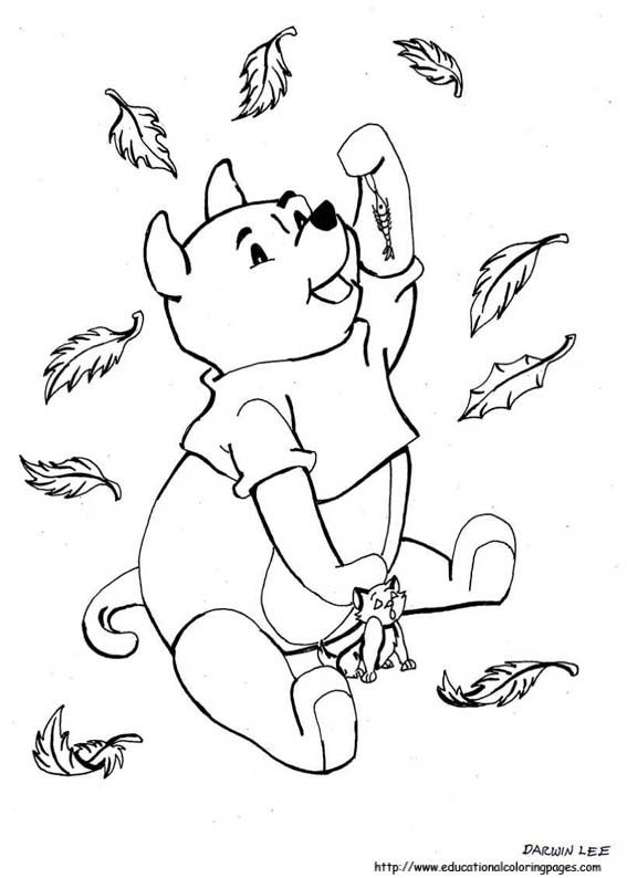 Winnie-the-Pooh likes Fall too!