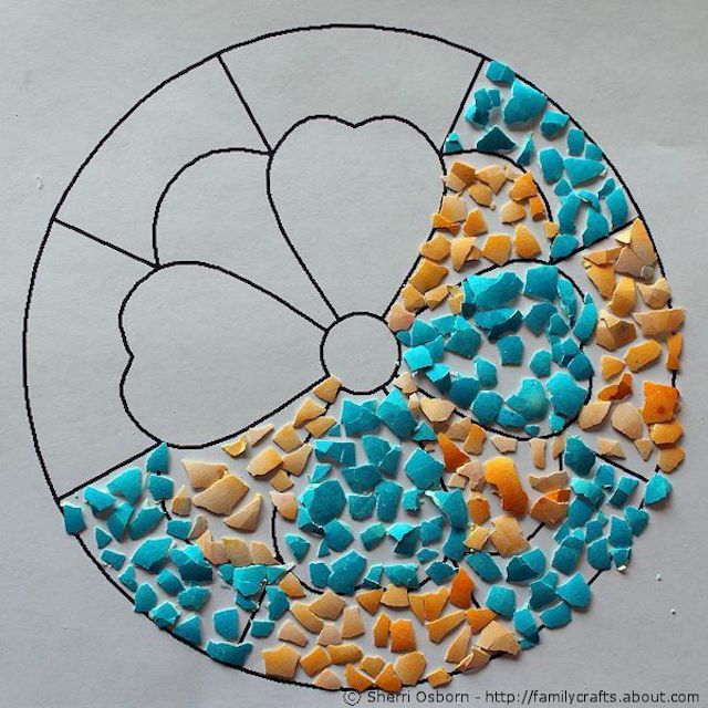 How to Make a Colored Egg Shell Mosaic Craft