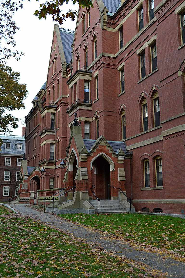 Harvard Yard Photo Tour