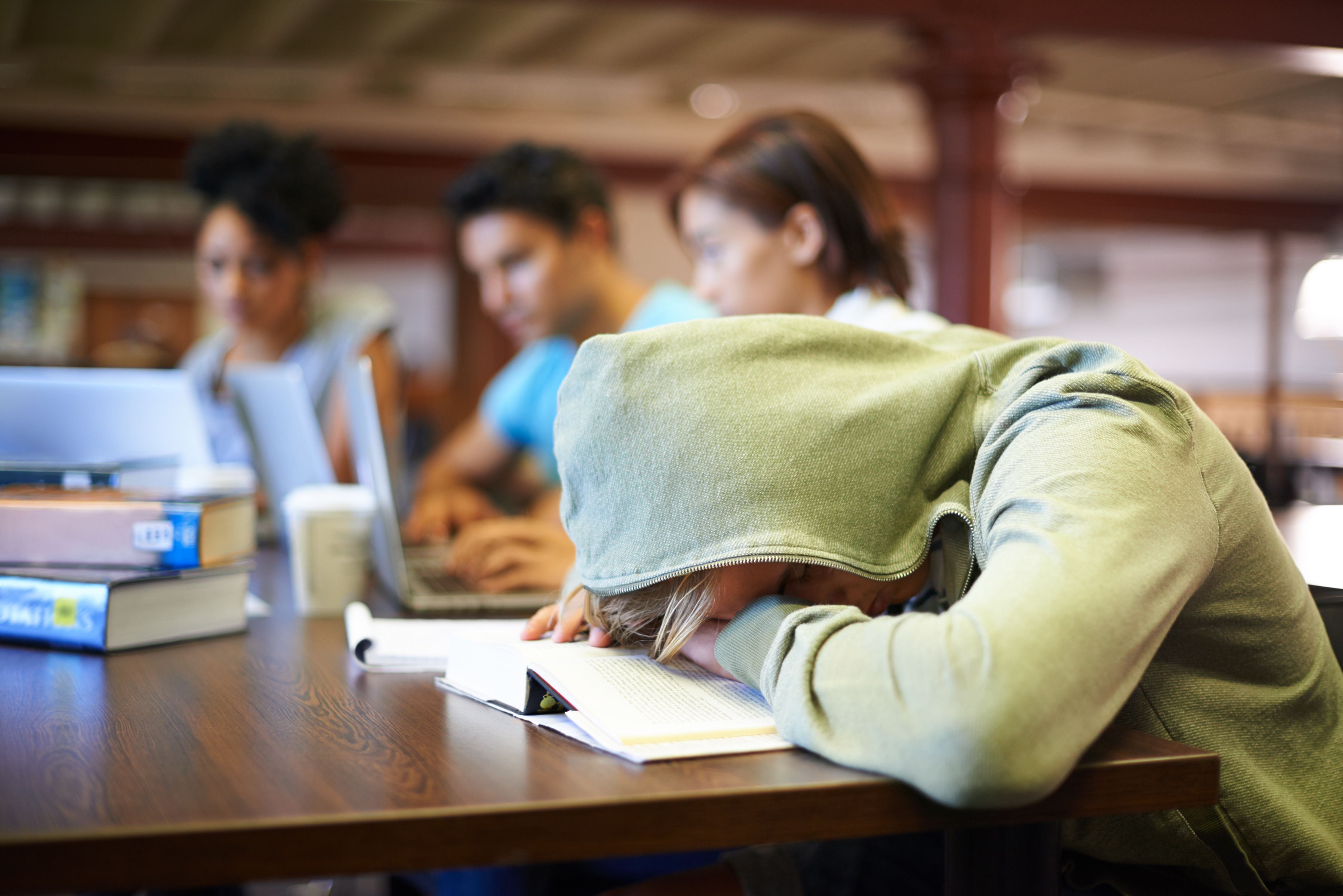 Hate Graduate School? Avoid These 8 Mistakes!