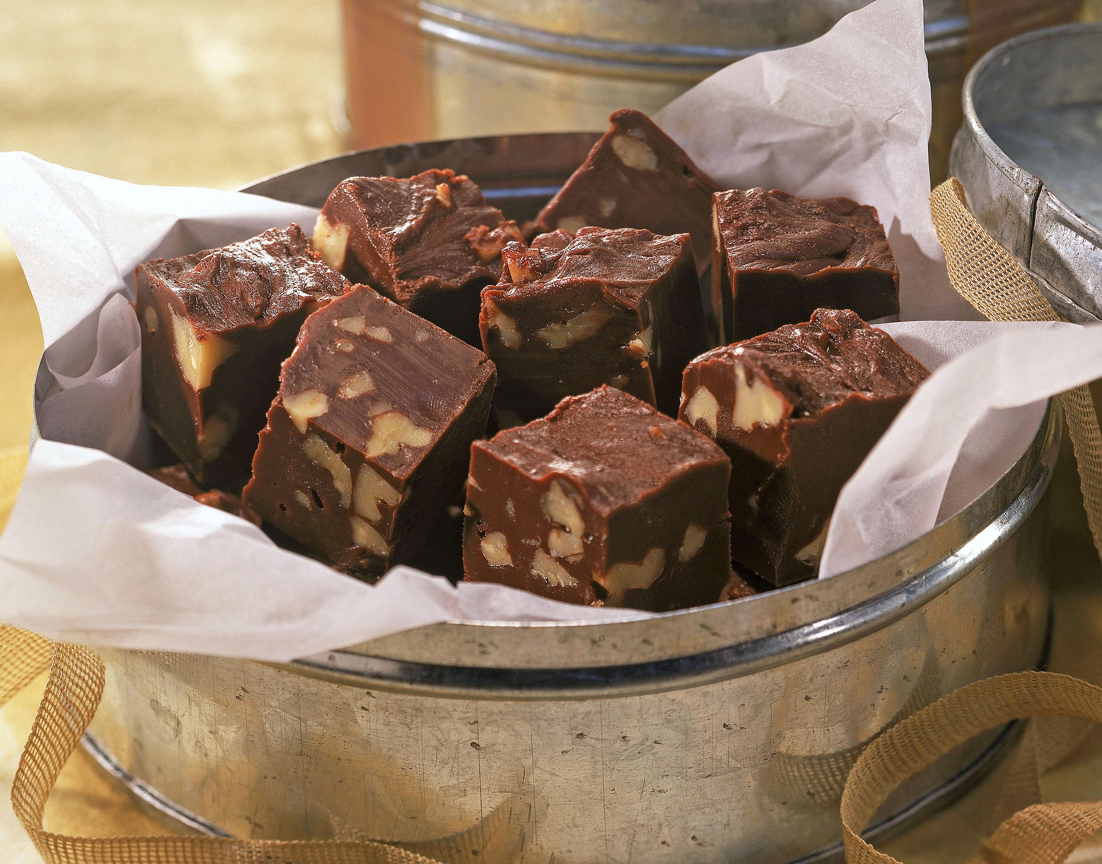 Marshmallow Creme Fudge Recipe