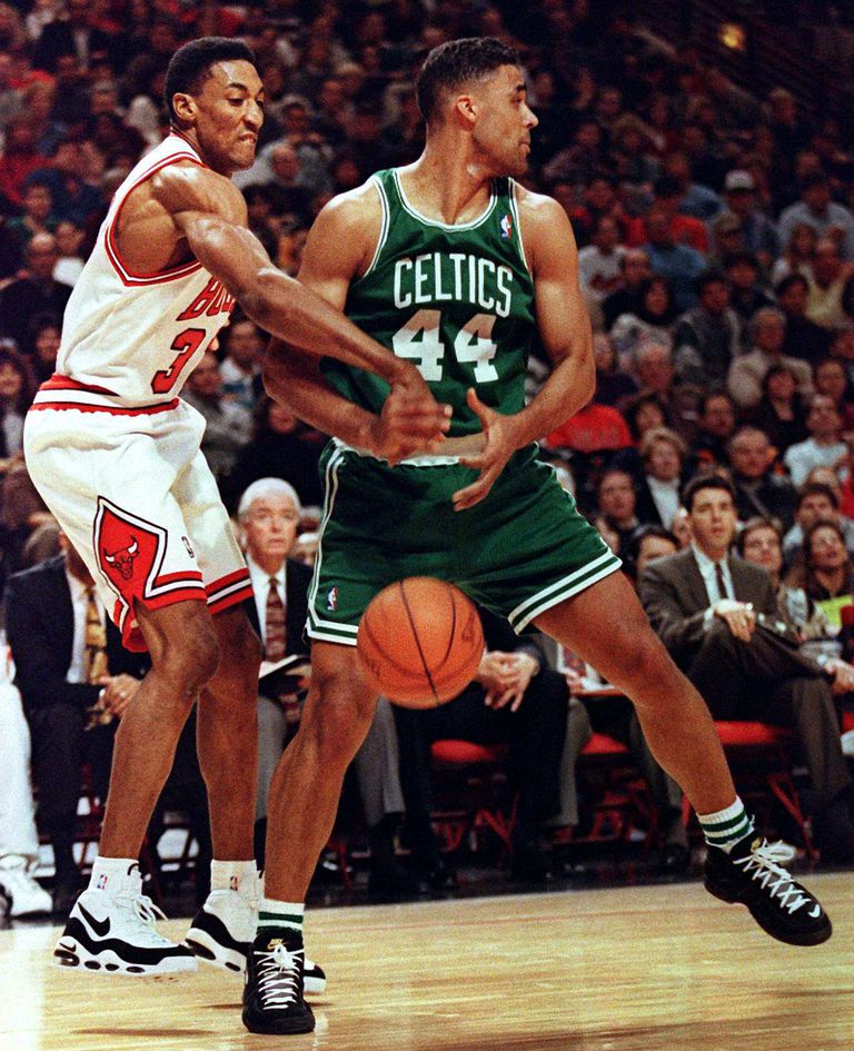 pippen shoes 1998