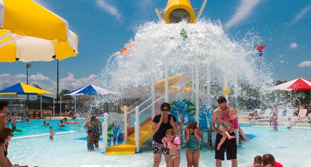 Arkansas Water Parks and Theme Parks