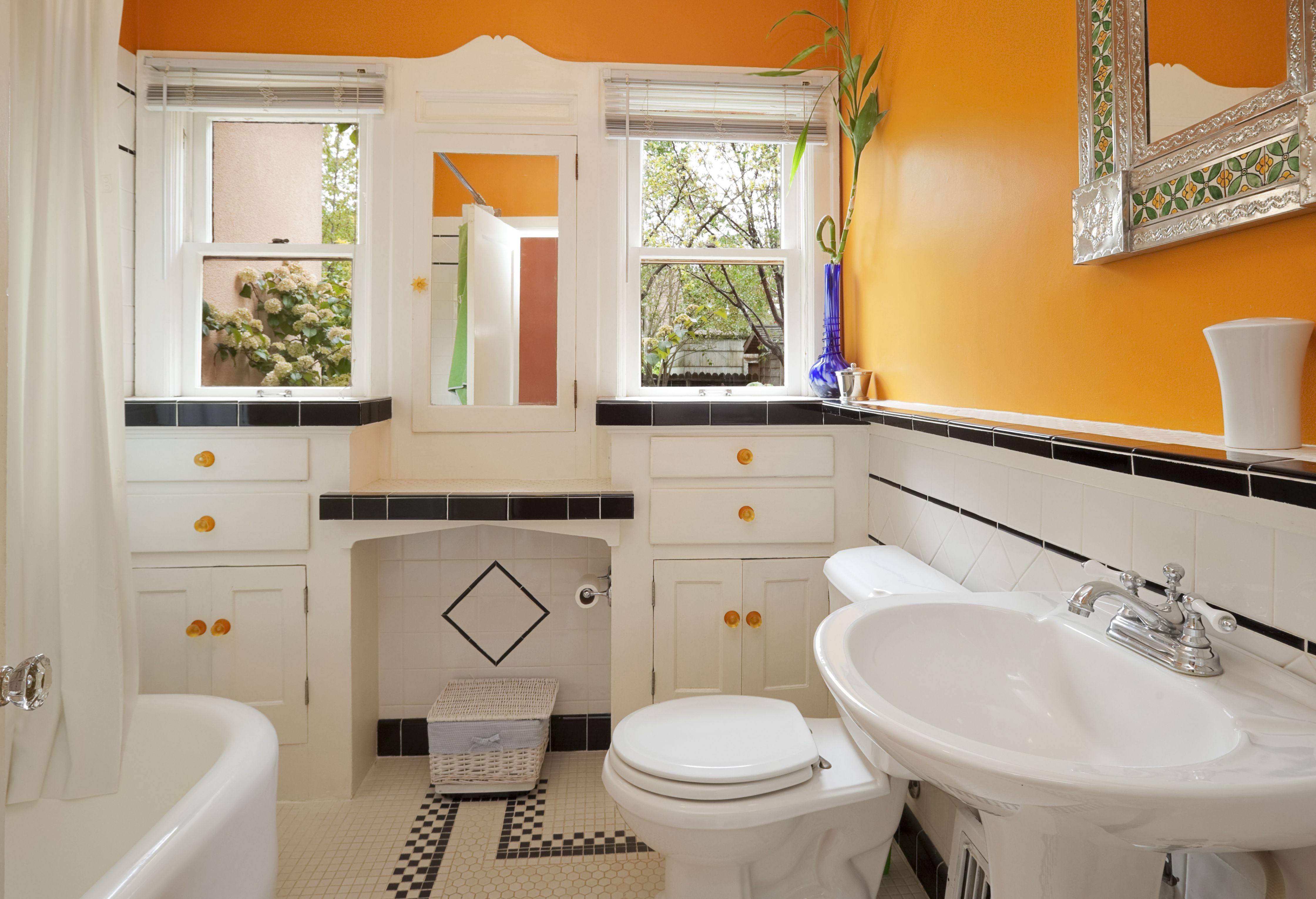 Bathroom Paint Colors to Inspire Your Design