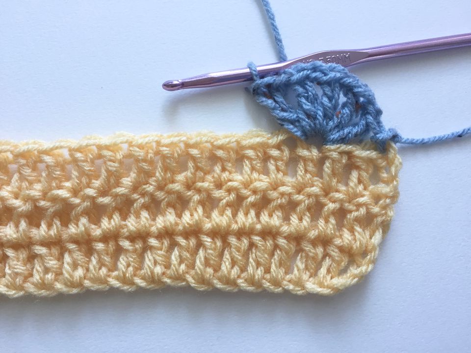 Download Simple Shell Stitch Crochet Edging Pattern