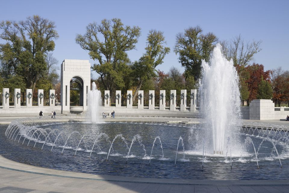 Monuments and Memorials: Photos of Washington, DC