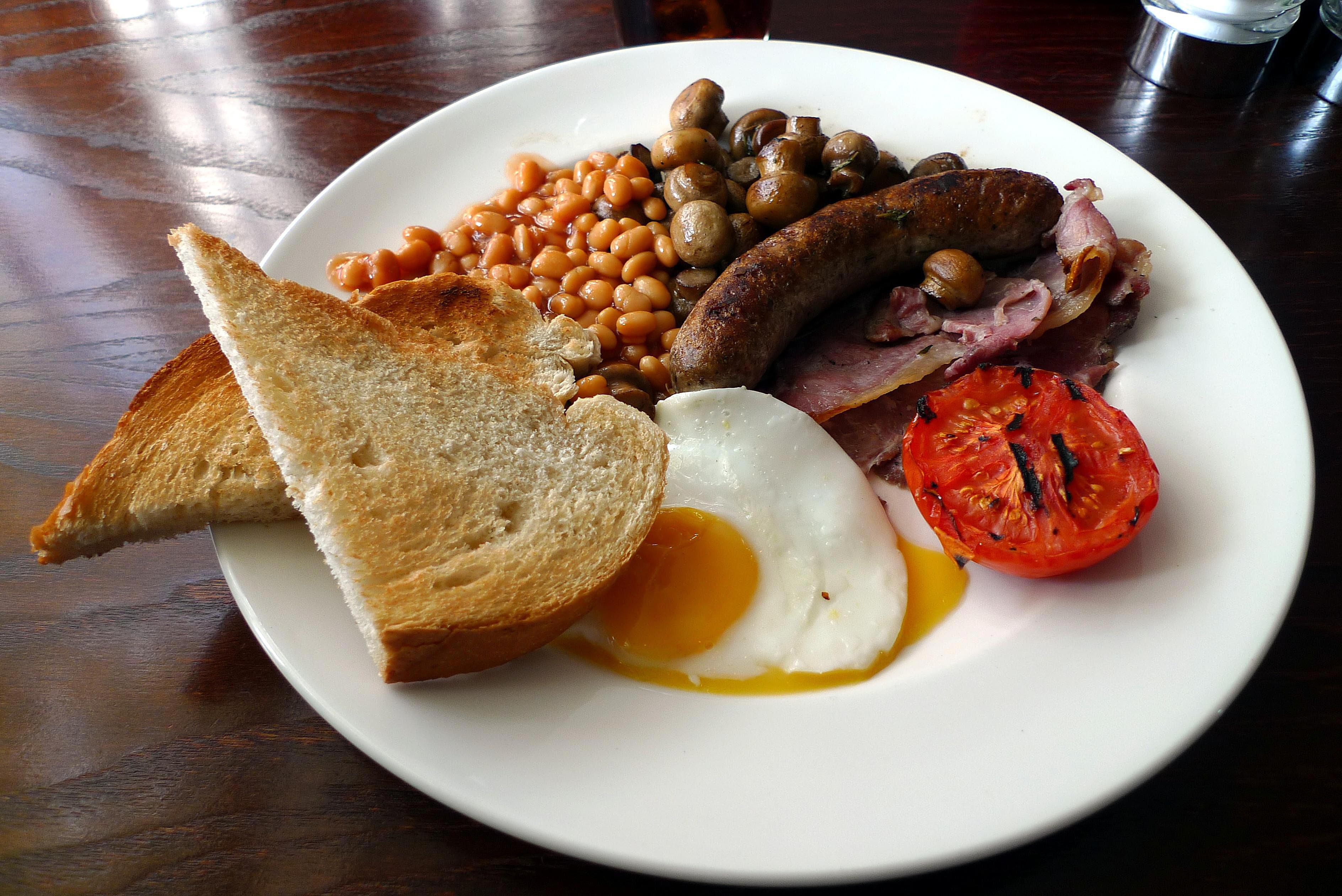 Aussie Breakfast Fryup Recipe Recipe for Bacon & Eggs