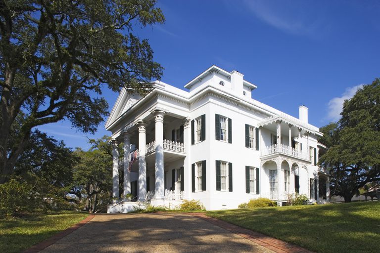  Architectural  Styles  American  Homes from 1600 to Today