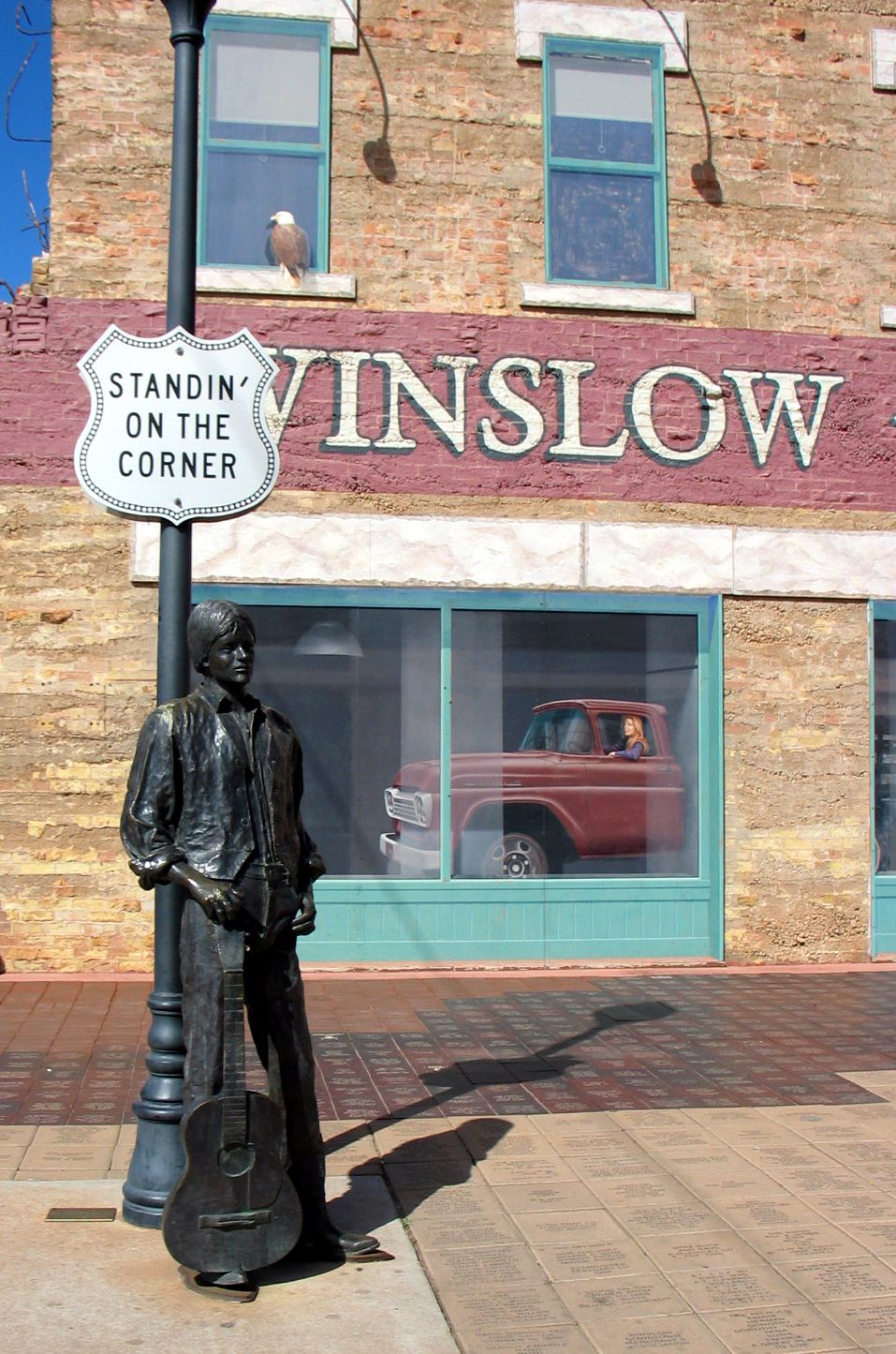 Winslow Things and See Visitors Guide