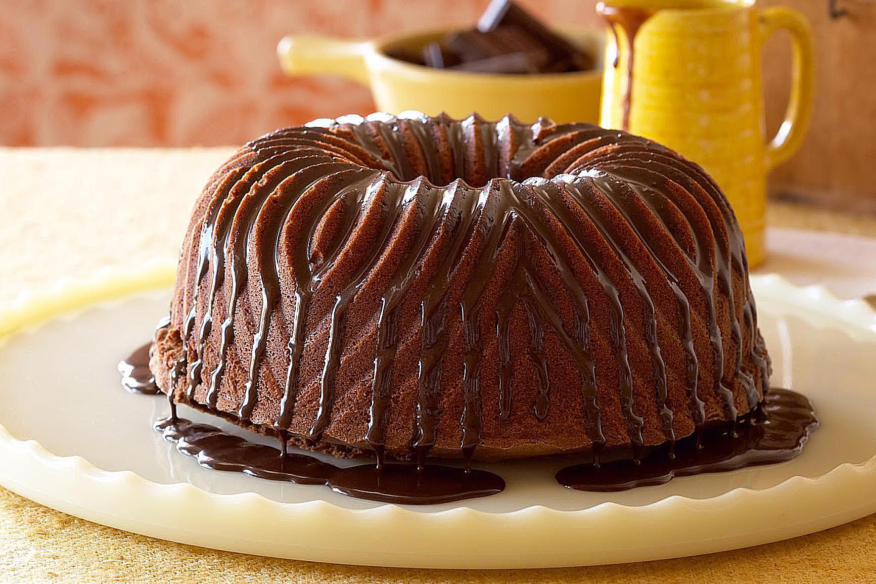 Updated Tunnel of Fudge Cake Recipe