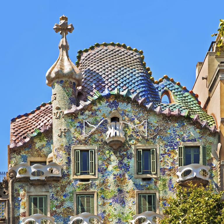 Antoni Gaudi, Art and Architecture Portfolio