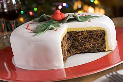 How to Make a Classic British Christmas Cake, Step by Step