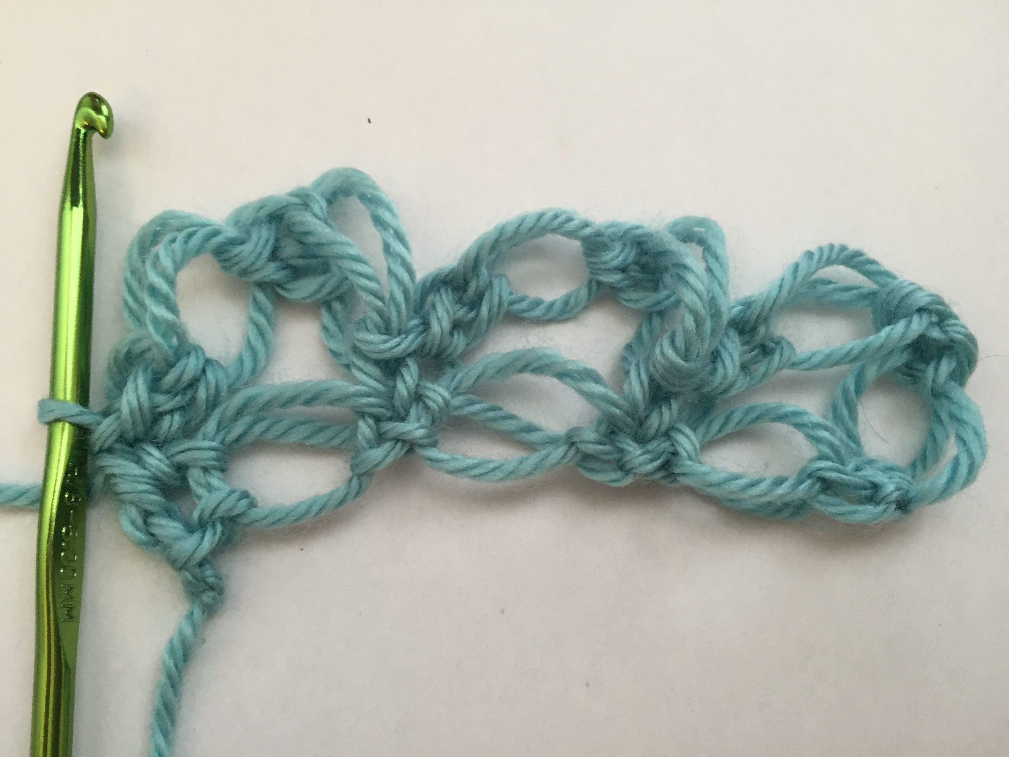 How to Crochet Lovers Knot Stitch