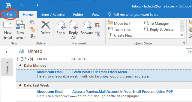 how do i add a facebook link to my outlook email signature