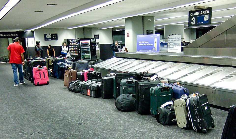 airline baggage claim