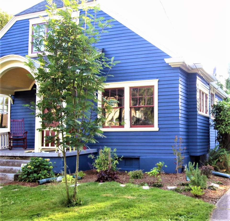 10 Inspiring Exterior House Paint Color Ideas
