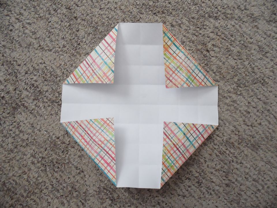 How to Make a Self Closing Origami Box