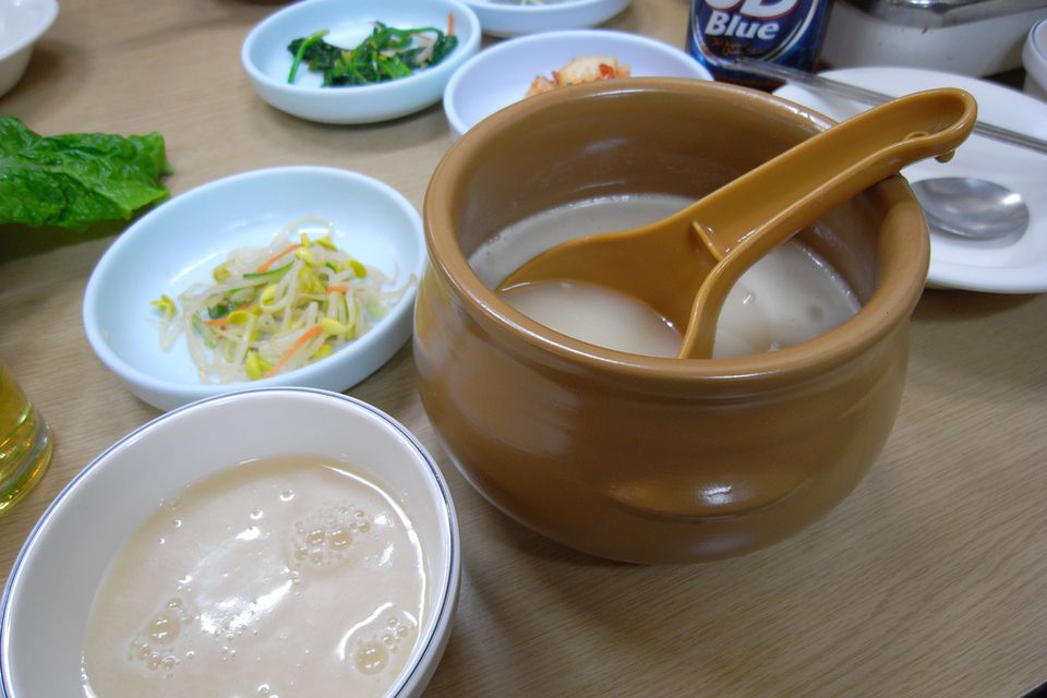 review-of-korean-rice-wine-makkoli-makgeolli-makgoli