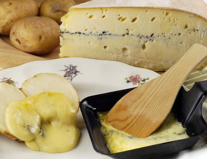 raclette formaggio rind gourmet vallese dop fondue kartoffeln steirisches ichkoche parmigiano reggiano kse glossary ingredient svizzero