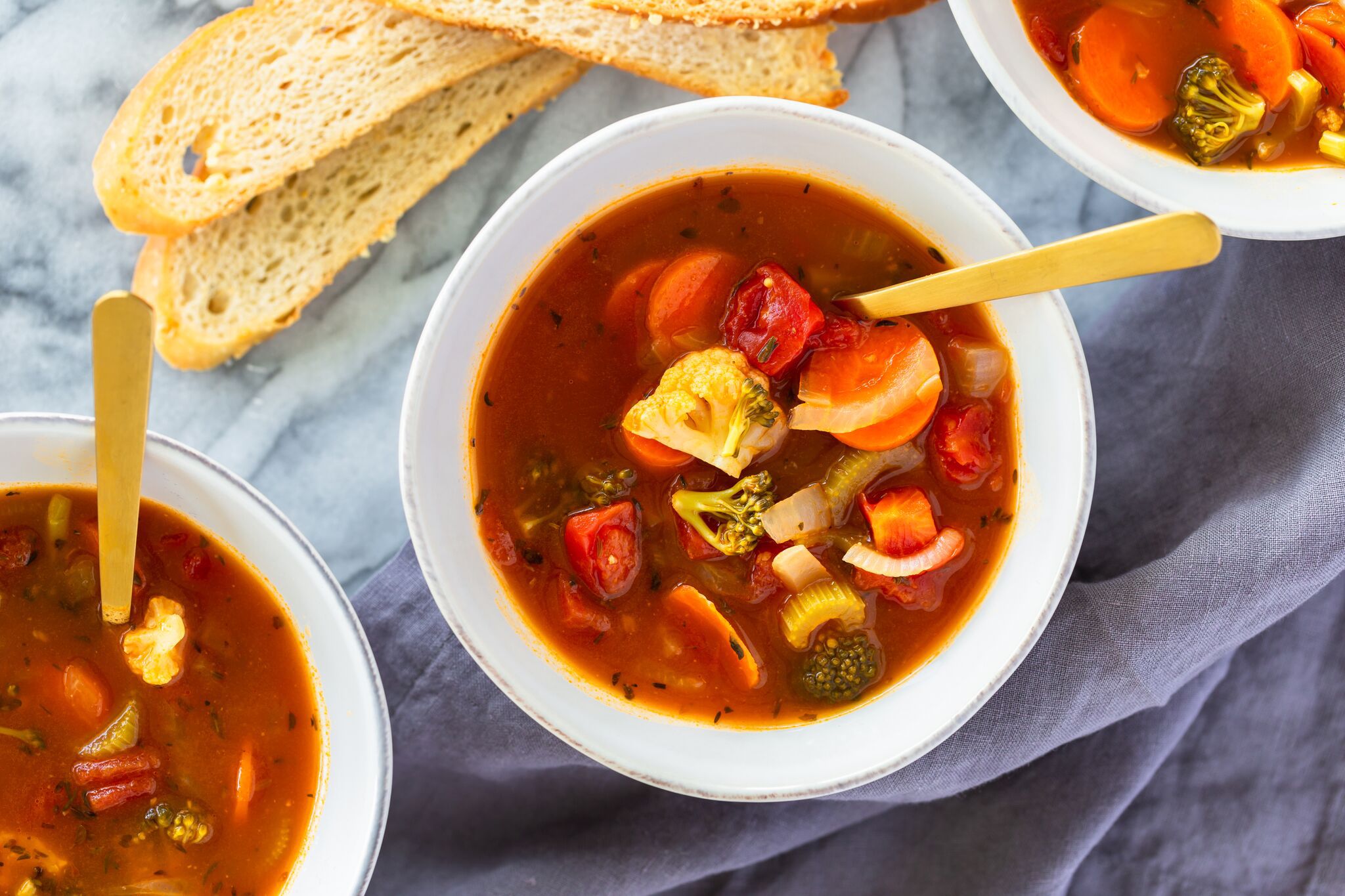 How To Make Easy Homemade Vegetable Soup