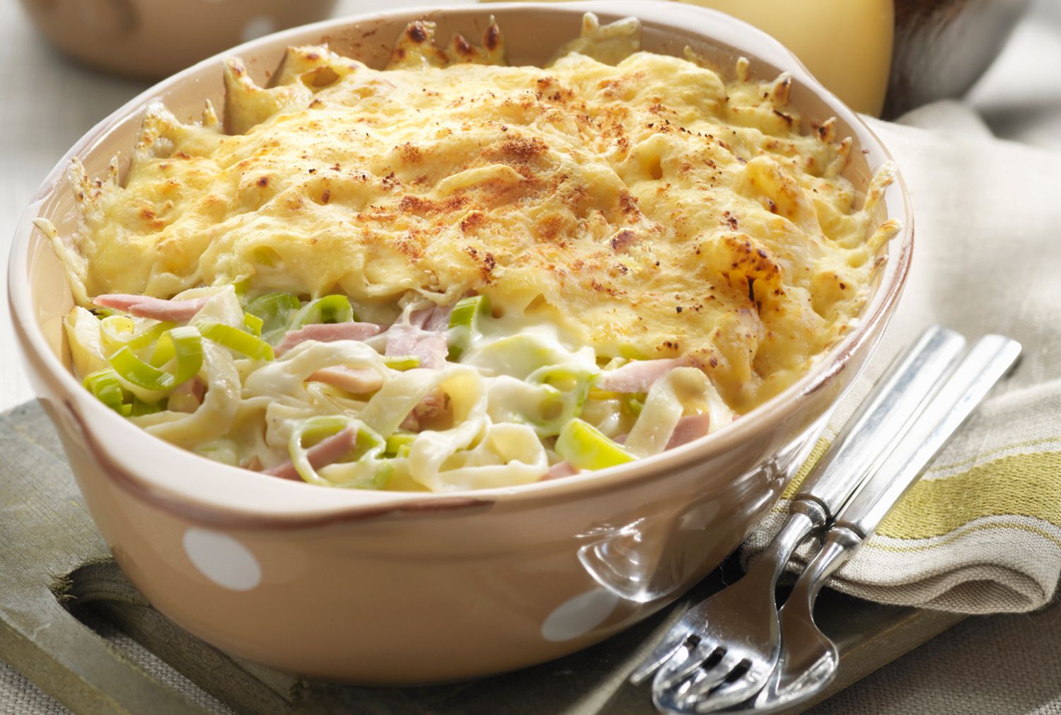 Ham Casserole With Noodles And Cheddar Cheese   Ham Noodles Cheese 15 Gt 56a8bdca3df78cf772a03a4c 