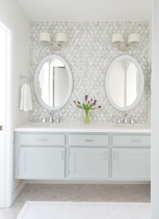 14 Bathrooms With Double Vanities