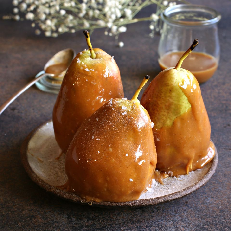 Cardamom Salted Caramel Pears