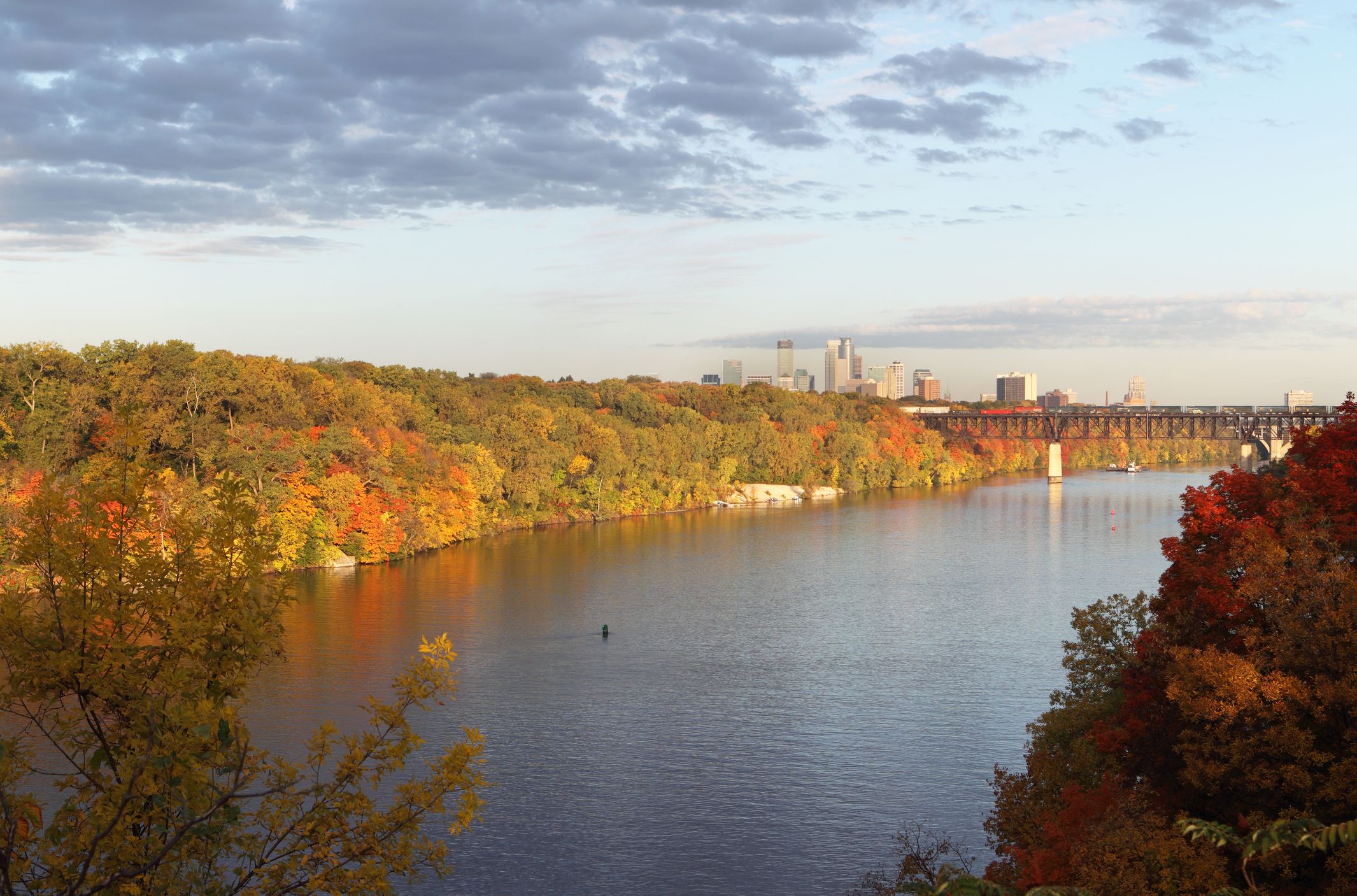 Where to See Fall Color in Minneapolis and St. Paul
