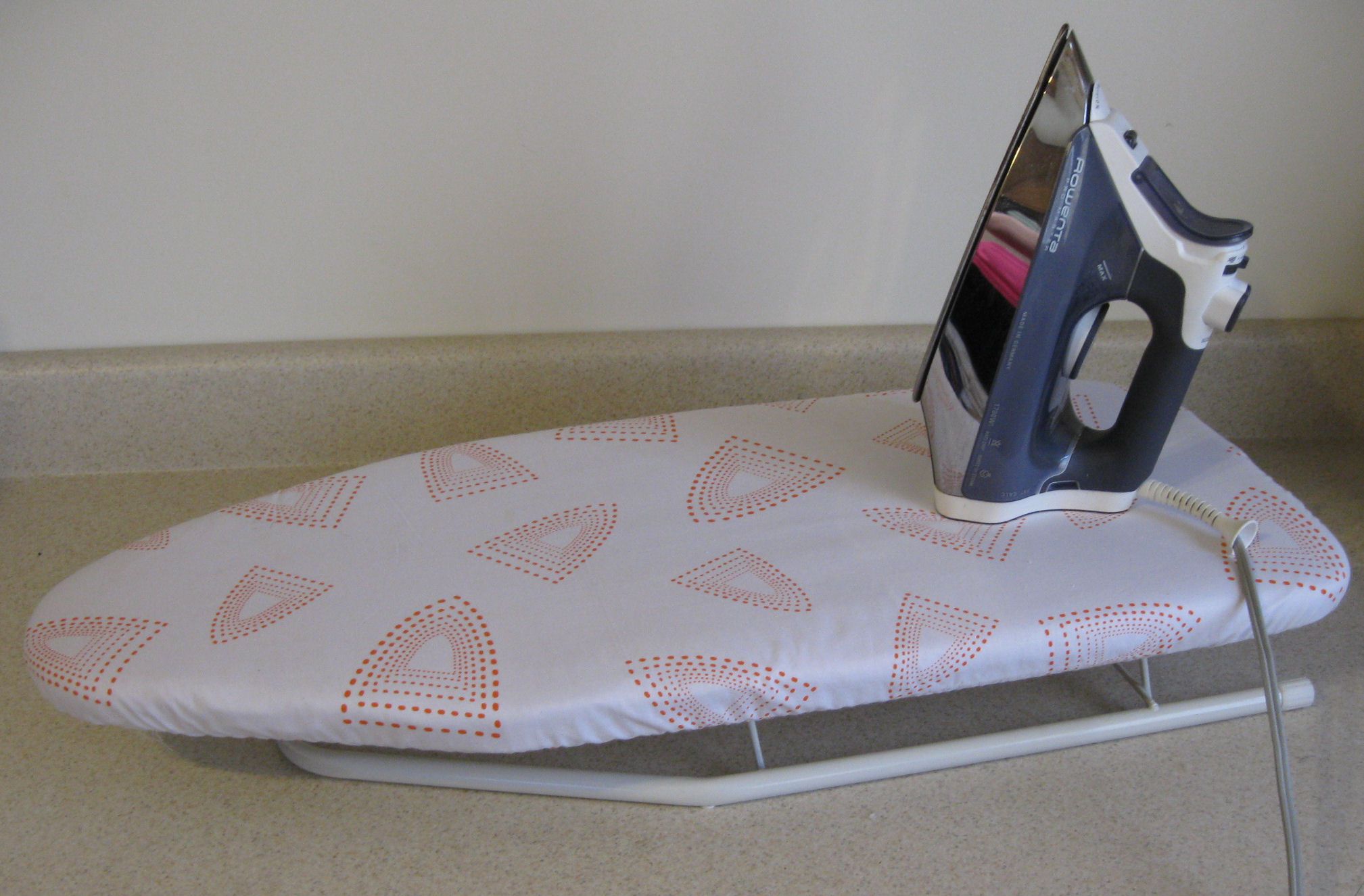 Download Free Pattern for an Ironing Board Cover - Materials