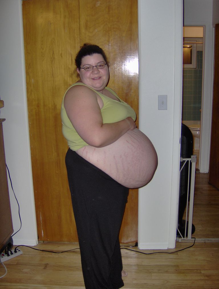 Большая беременность. Огромный живот беременной. Толстая беременная. Беременная самые большие животы.
