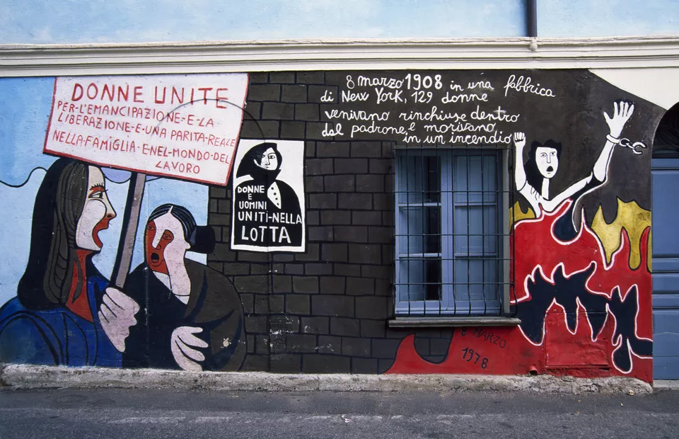 致力于妇女权利的壁画，1978年，意大利撒丁岛奥尔戈索洛