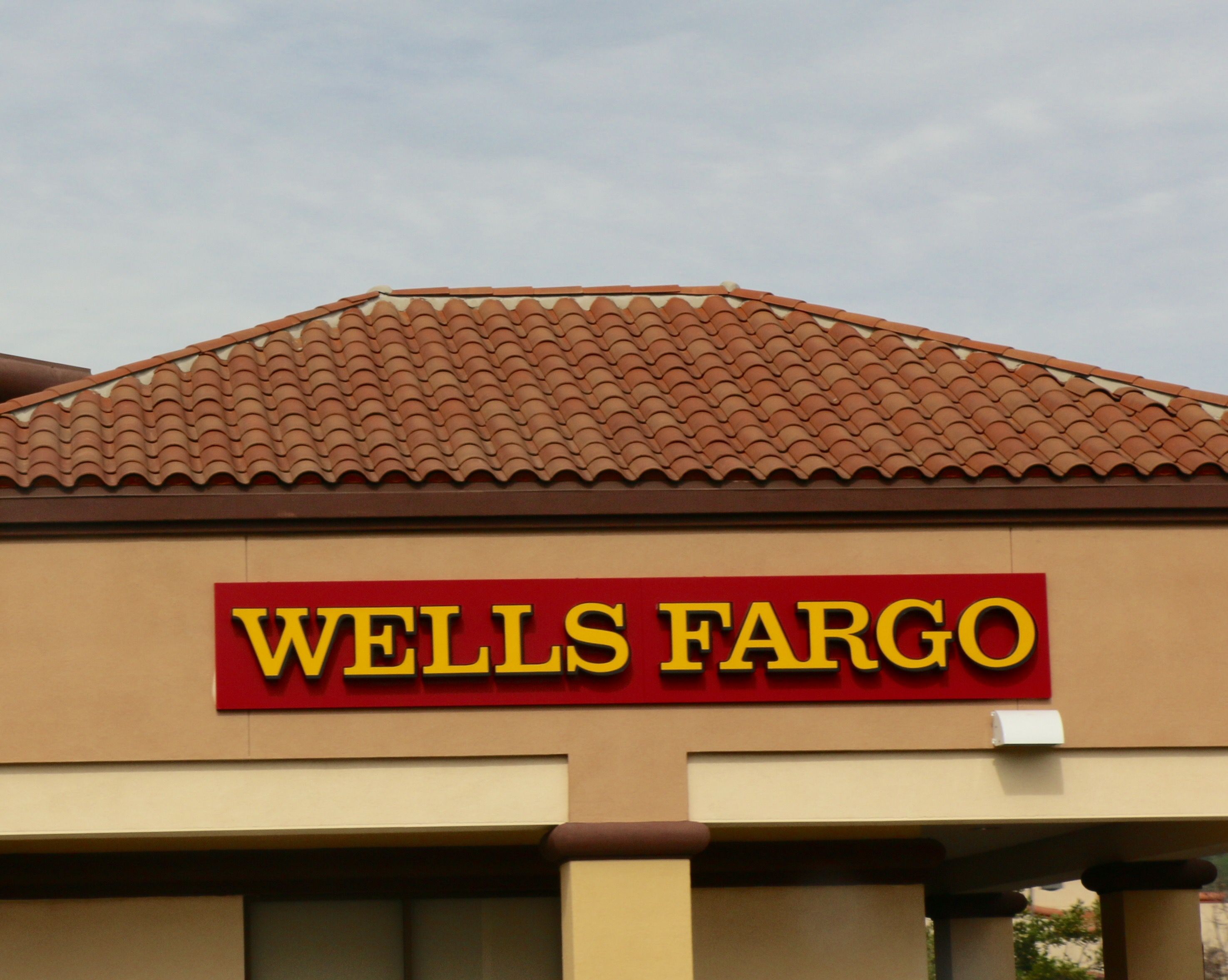 wells-fargo-home-rebate-card-review