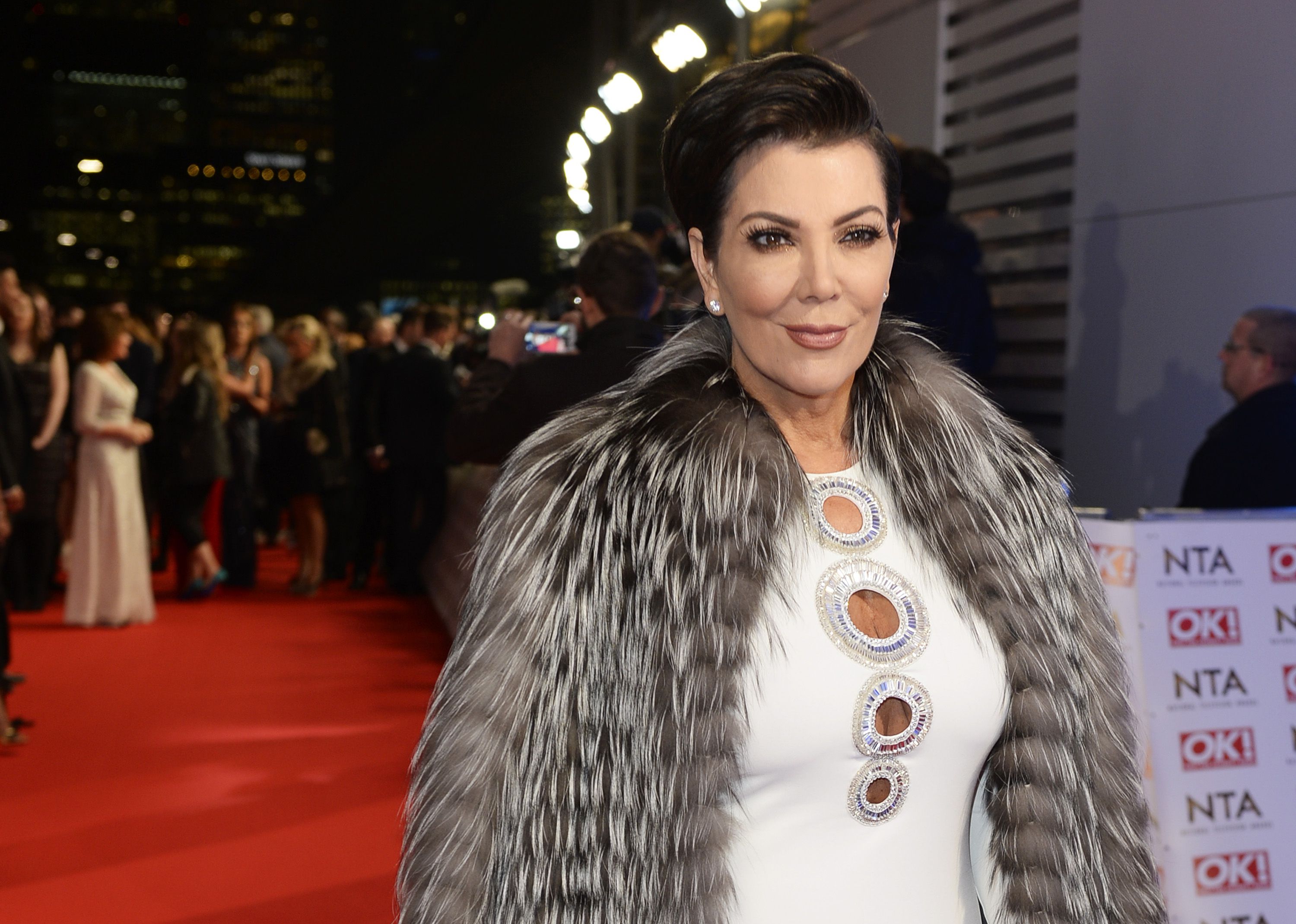 top-11-celebrities-who-are-grandmothers