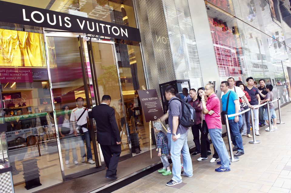 5 Best Areas to Find Shops in Hong Kong