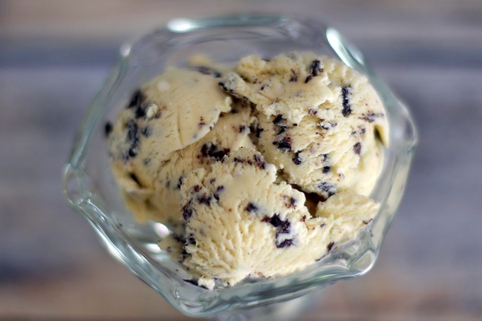 Chocolate Chip Ice Cream Recipe (Stracciatella)