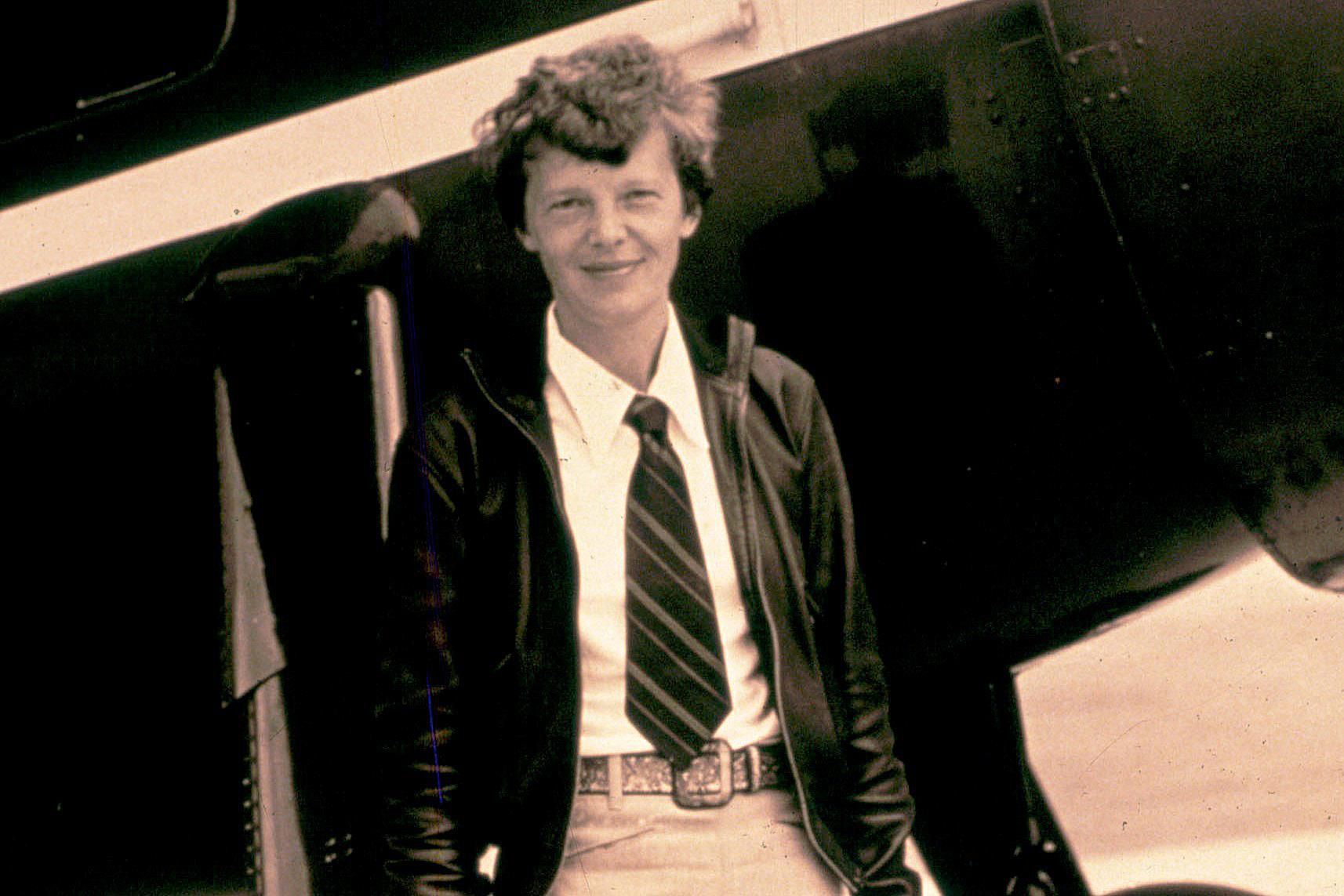 Inspiring Amelia Earhart Quotations Words from the Aviation Pioneer