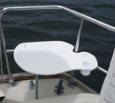 Build a Sailboat Stern Rail Seat