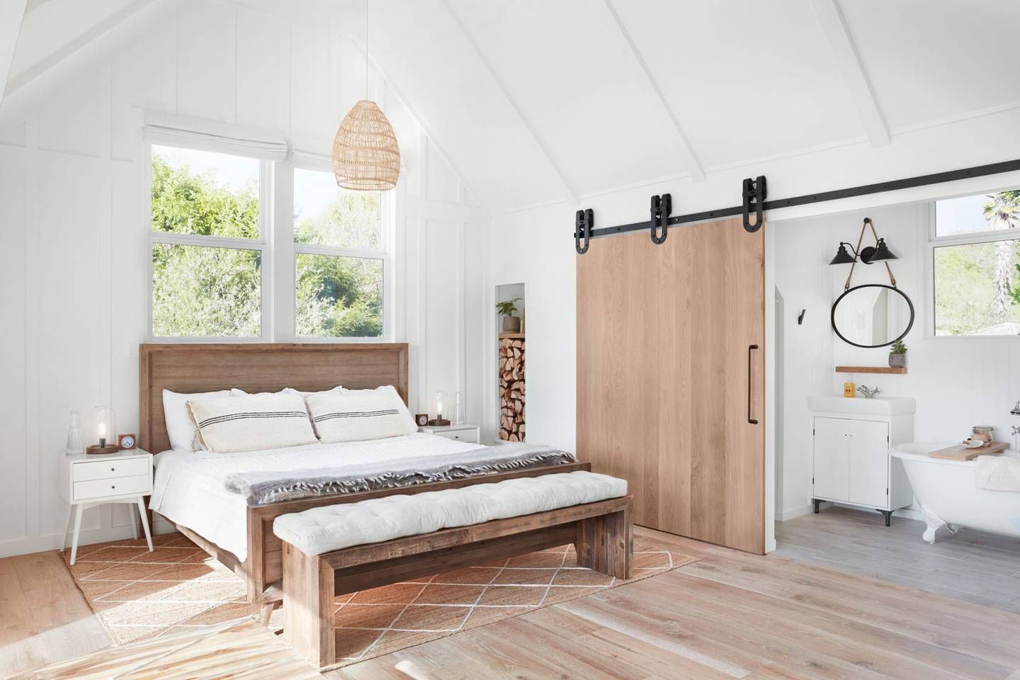 10 Beautiful Airbnb Homes